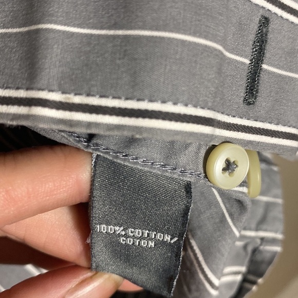 Abercrombie and Fitch grey stripe muscle button up shirt - Picture 5 of 6